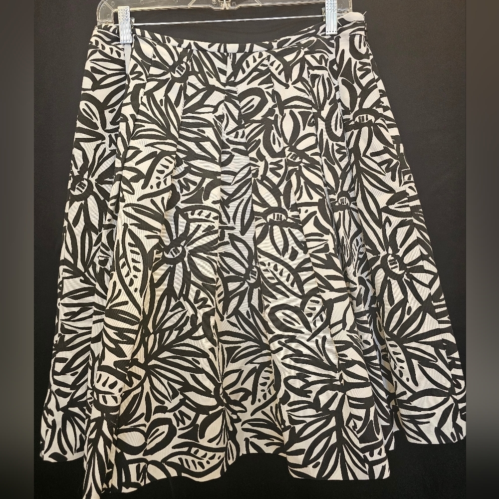 Jones New York, skirt, black,white, casual, office, college, summer, artistic